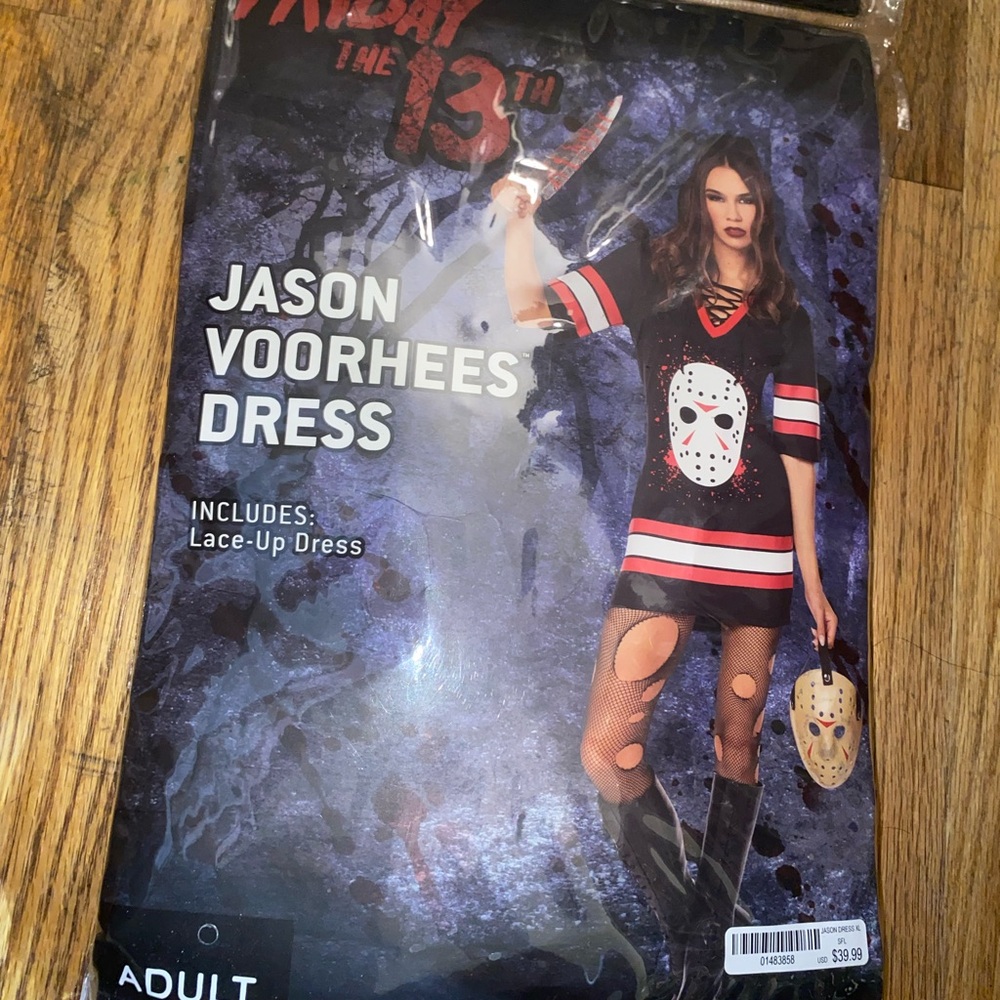 spirit halloween size Xl 12-14 women’s friday the 13th jason vorhees dress